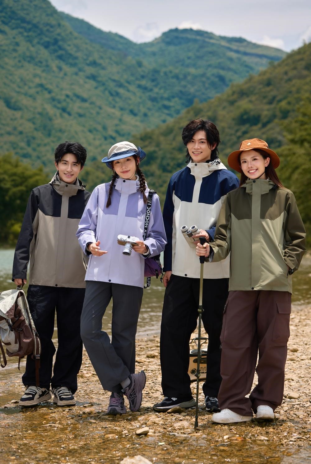 長沙炭河服飾有限公司,長沙西服定制公司,工作服定制,沖鋒衣定制,T恤定制 長沙炭河服飾有限公司,長沙西服定制公司,工作服定制,沖鋒衣定制,T恤定制